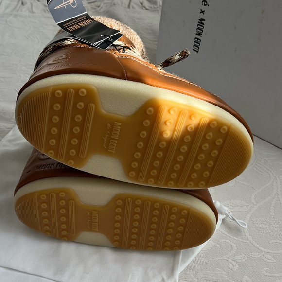 🤎 Moon Boot x CHLOE 🤎 - Picture 7 of 12